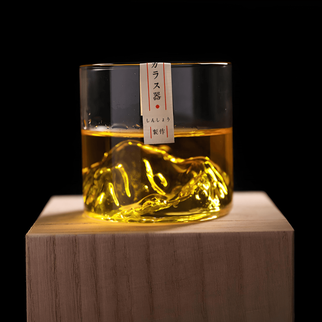 Japonský krištáľový whisky pohár Mount Fuji