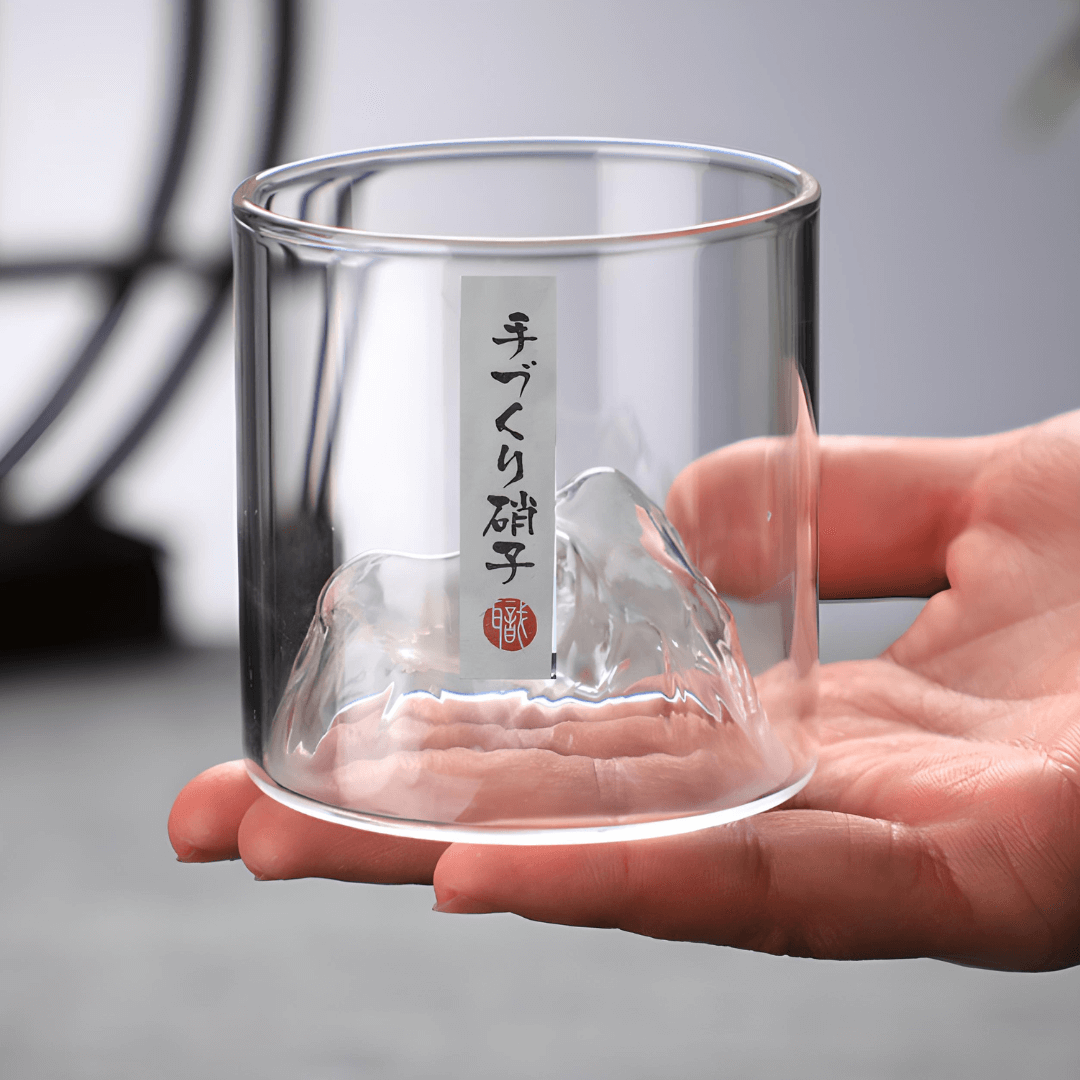Japonský krištáľový whisky pohár Mount Fuji