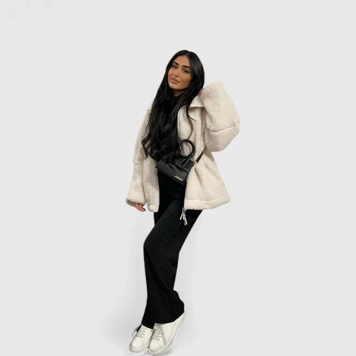 Galina - Mäkká a pohodlná teplá bunda s elegantným strihom