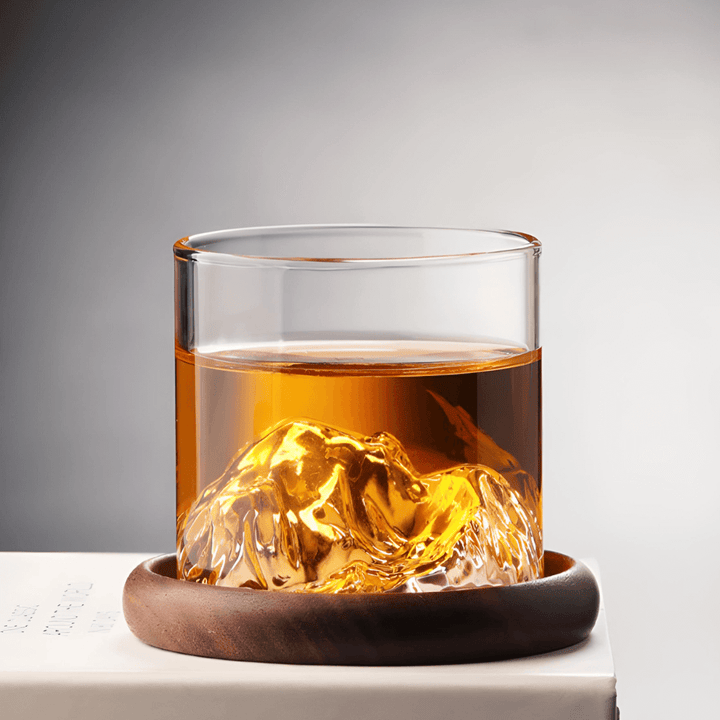 Japonský krištáľový whisky pohár Mount Fuji