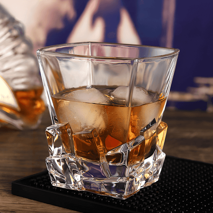 Iwa japonský krištáľový whisky pohár
