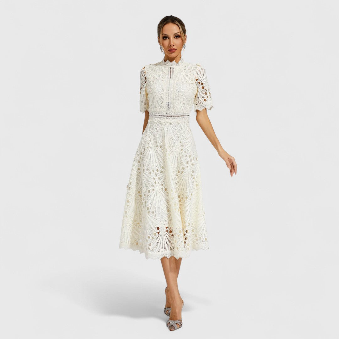 Lidija - elegantná šaty s čipkou pre ženy