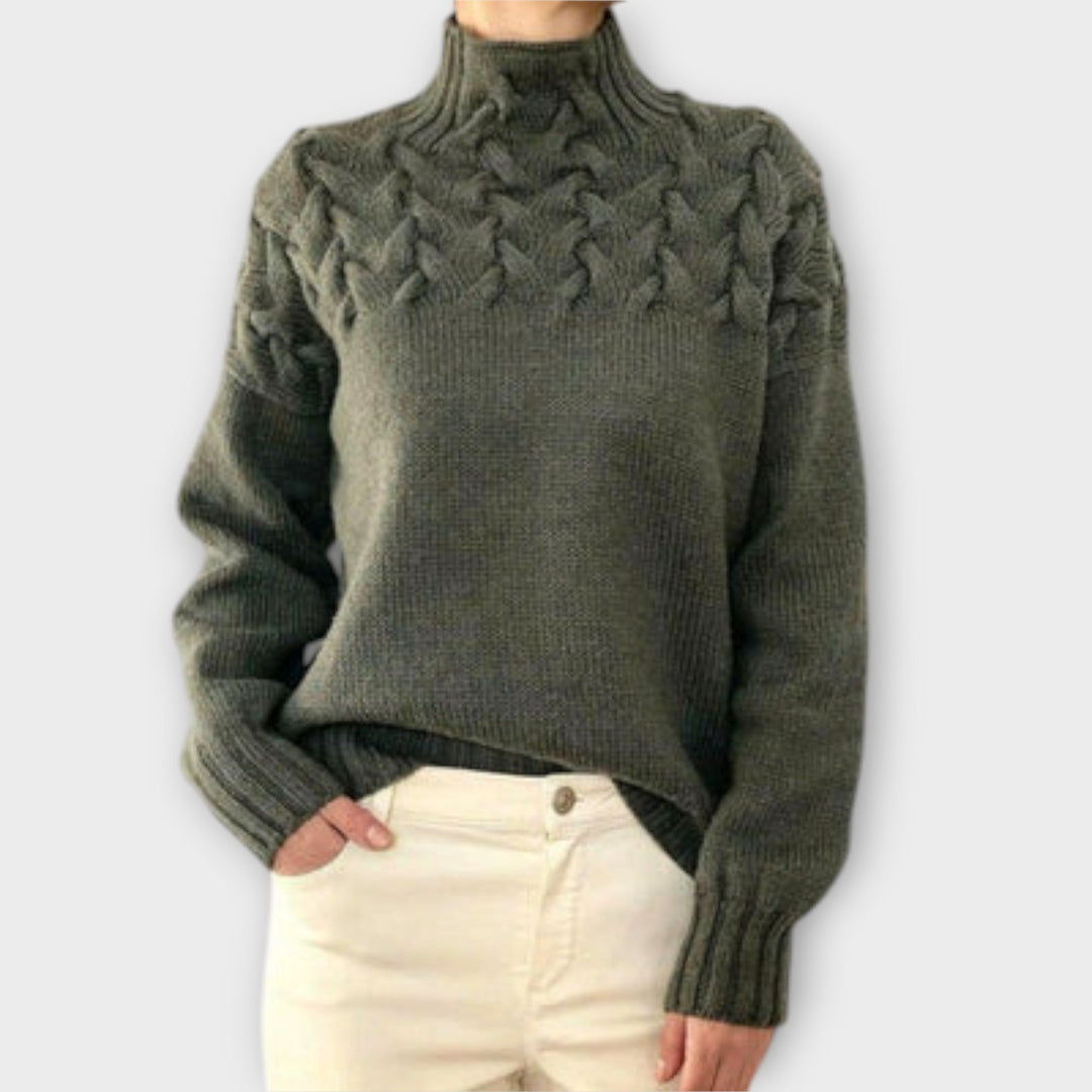 Eva - Dámsky pulover s detailmi pletenia