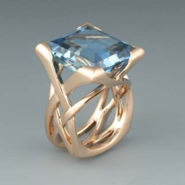 Bague vintage avec zircon bleu | Or rose
