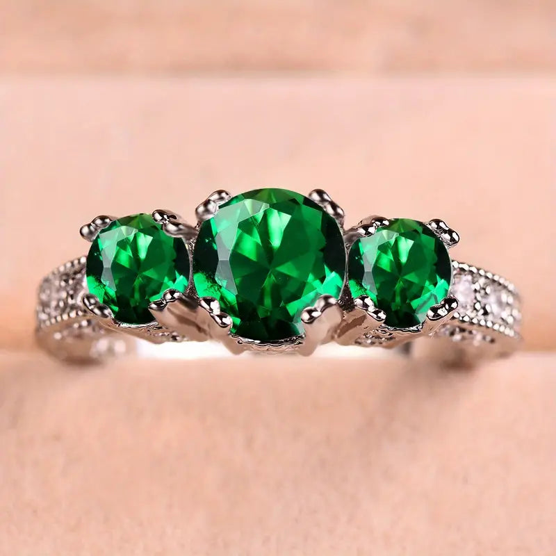 Bague avec 3 pierres d'émeraude | Or