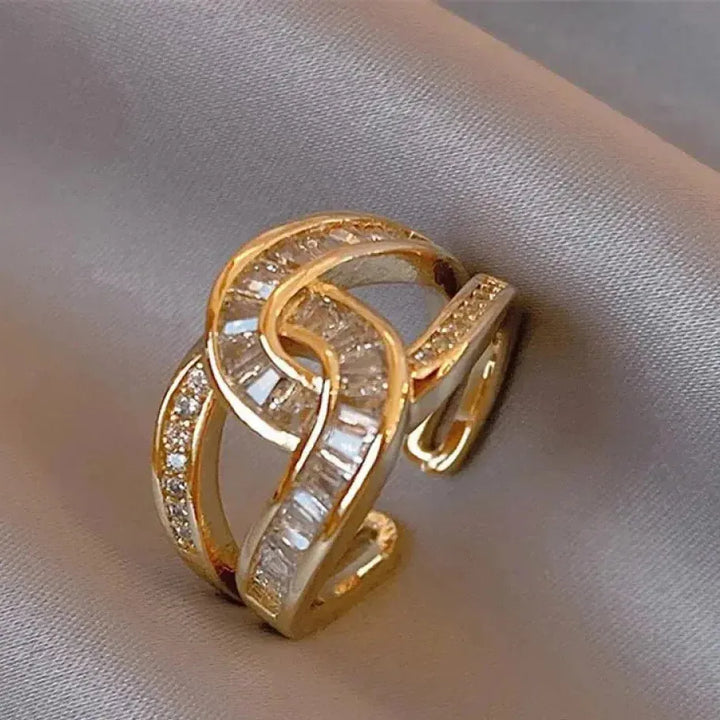Bague élégante avec nœud | Or