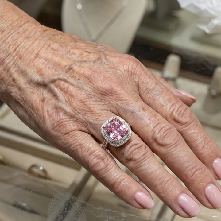 Bague en saphir rose coussin | Or rose