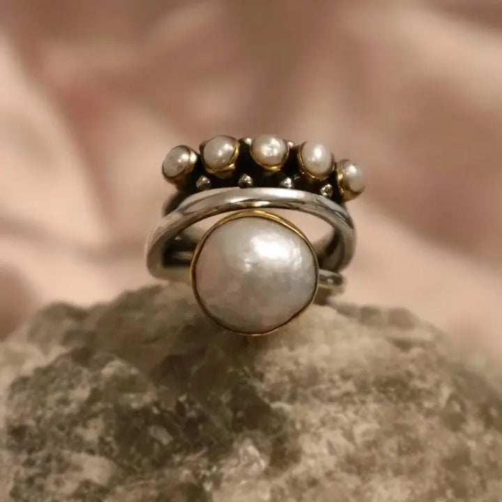 Bague rétro avec couronne et perles | Argent