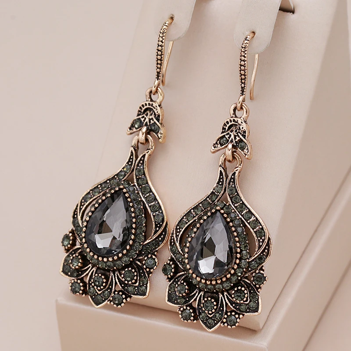 Boucles d'oreilles élégantes en cristal noir mandala | Or