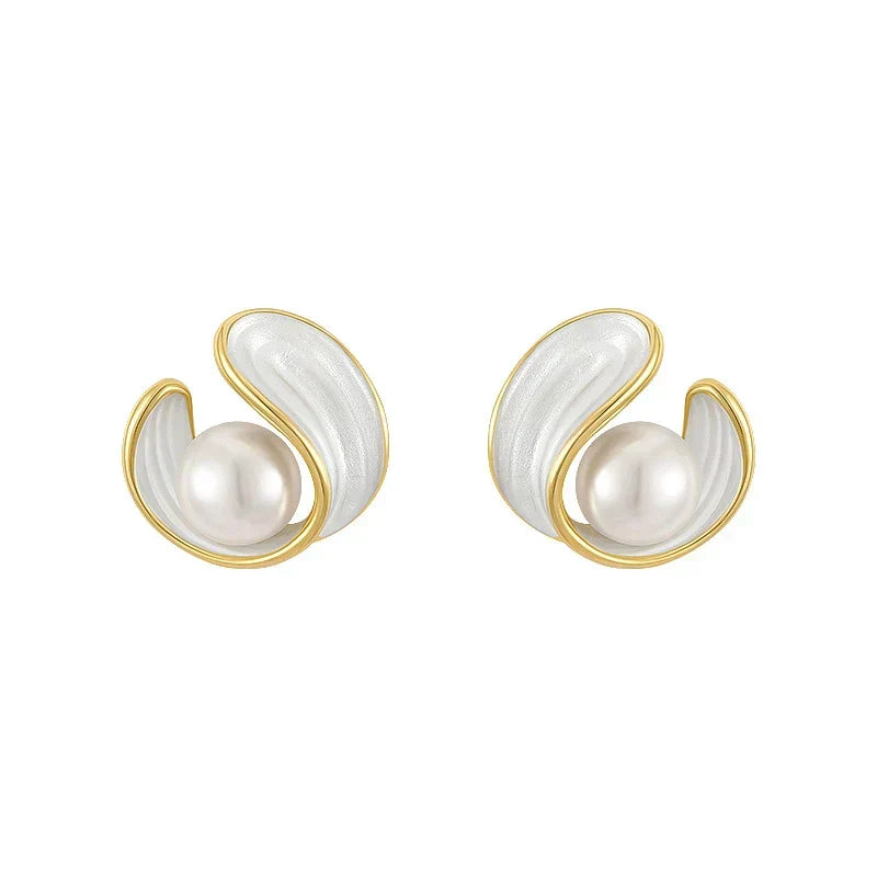 Boucles d'oreilles pendantes luxueuses en opale blanche et perles | Or
