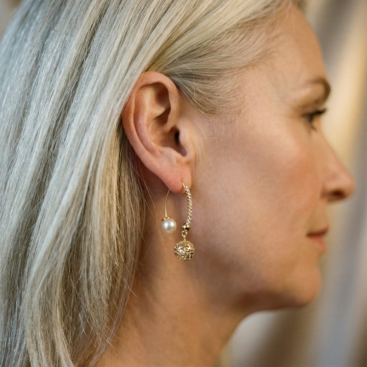 Boucles d'oreilles rétro avec des marguerites | Or