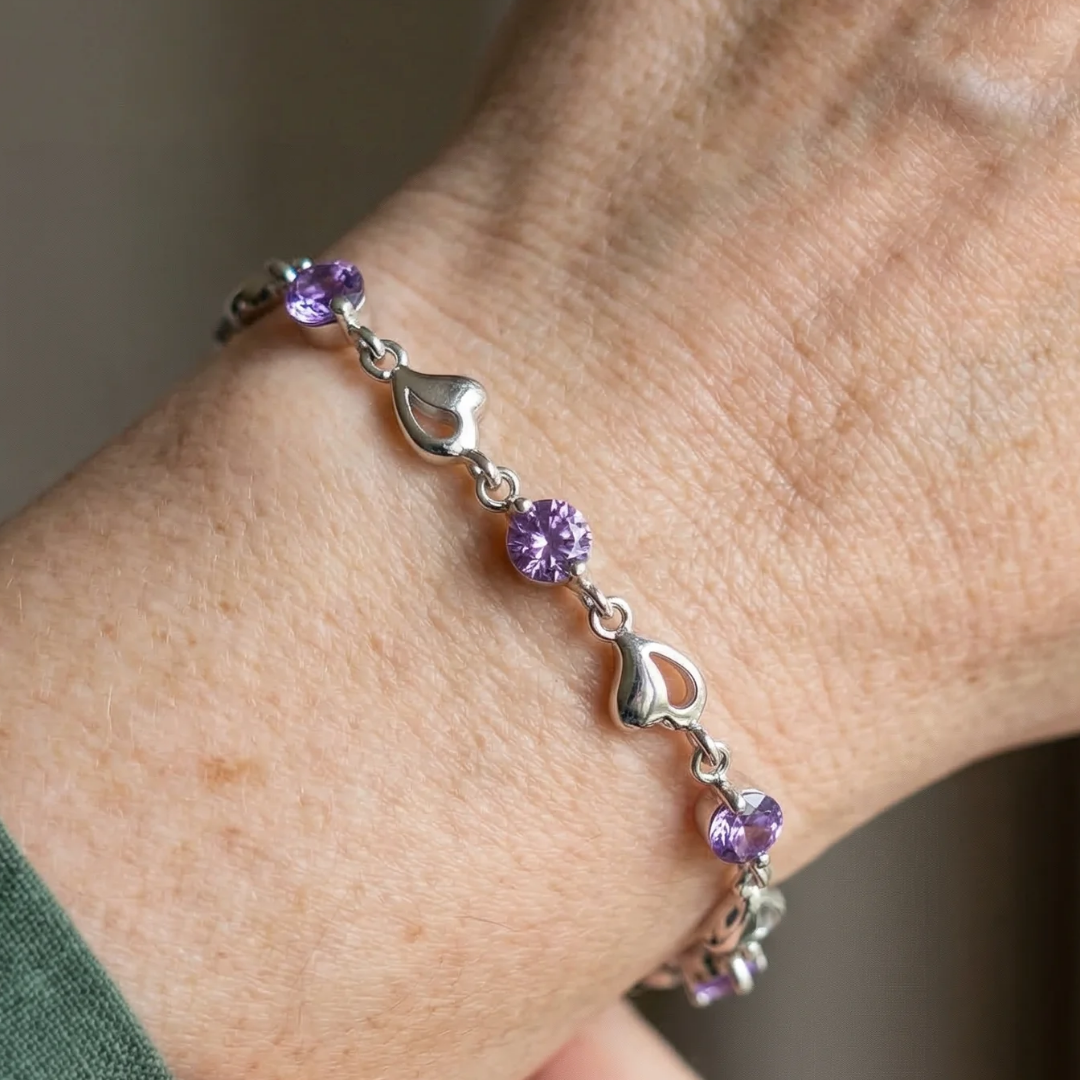 Bracelet en améthyste avec charme cœur | Or blanc