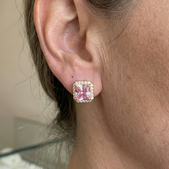 Clous d'oreilles en saphir rose pavé | Or