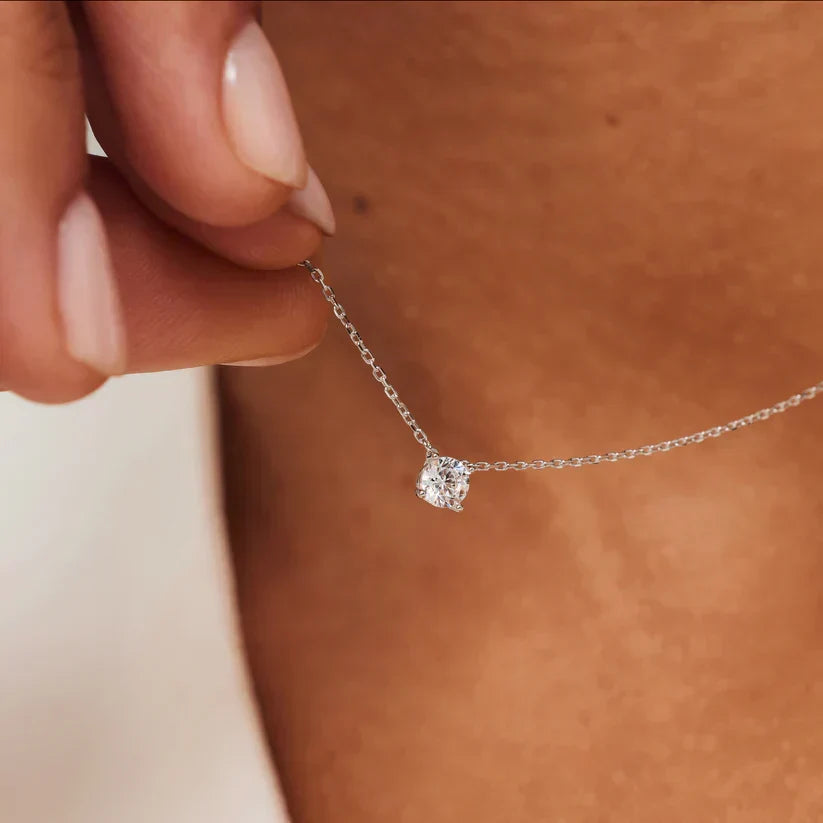 Collier Cléa en pierre | Or blanc