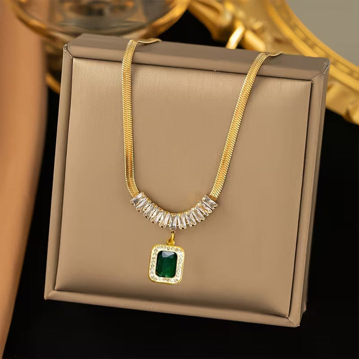 Collier Régale prisme émeraude | Or