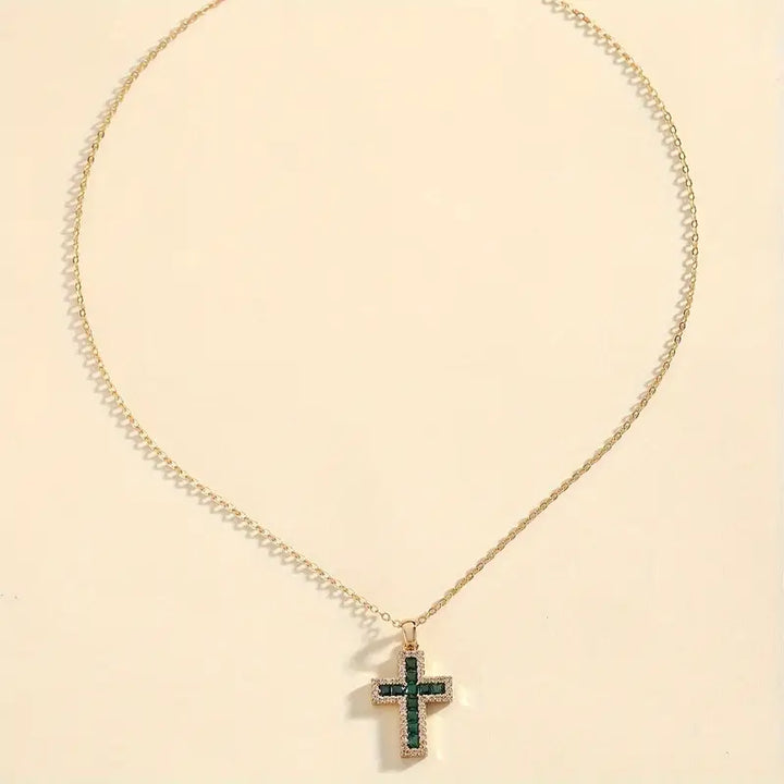 Collier avec croix en émeraude | Or