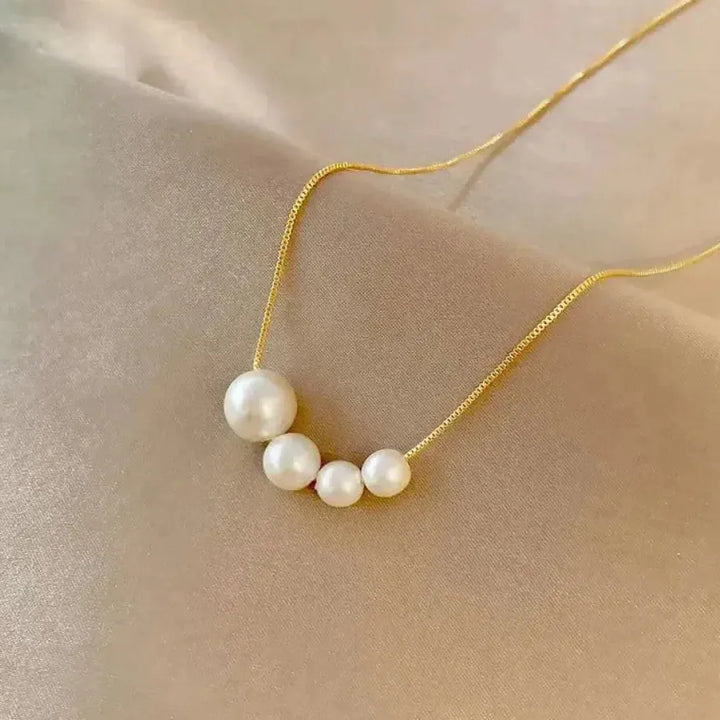 Collier avec de jolies perles | Or