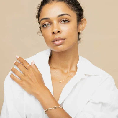 Collier initial en lettre d'amour | Or blanc