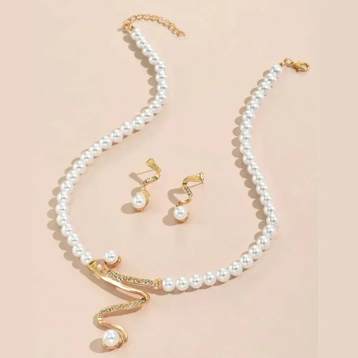 Ensemble cadeau en perles naturelles : collier et boucles d'oreilles | Or