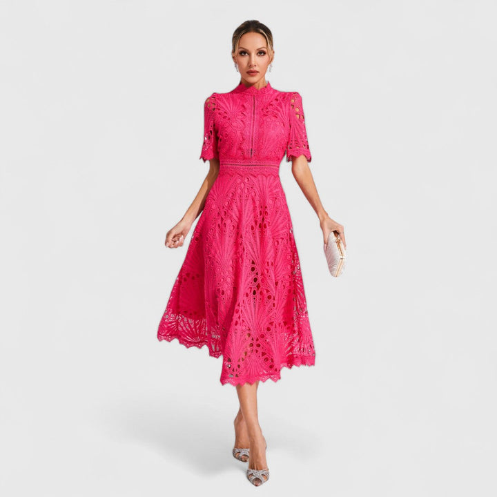 Lidija - elegantná šaty s čipkou pre ženy