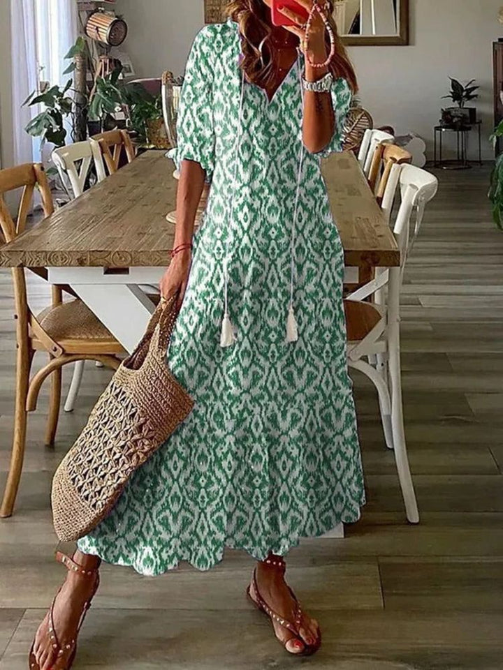 Kleoniki - Elegantná zamatová maxi šaty s kvetmi