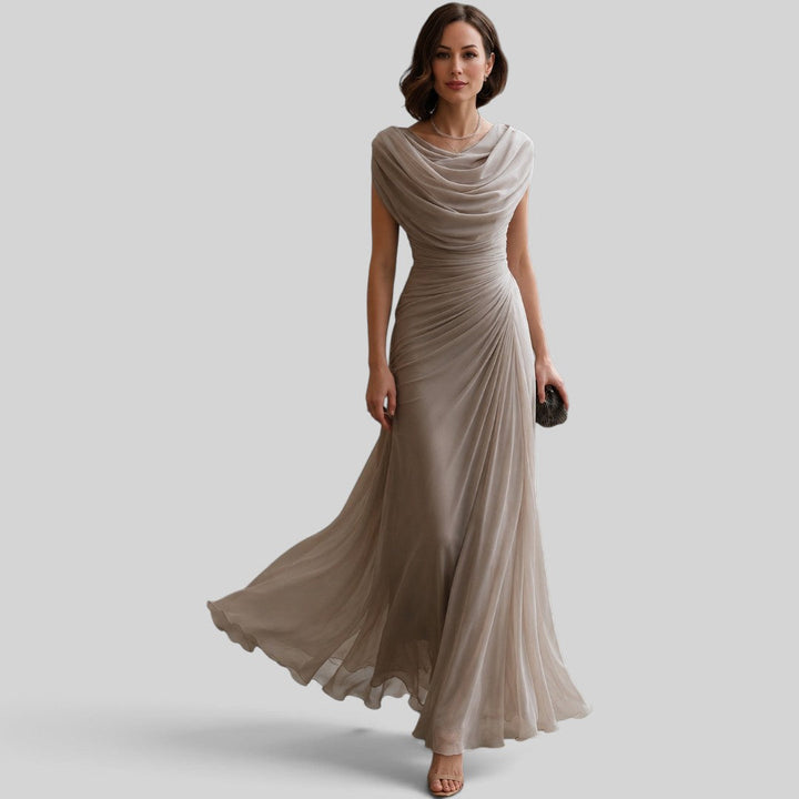 Etela – Elegantné maxi šaty